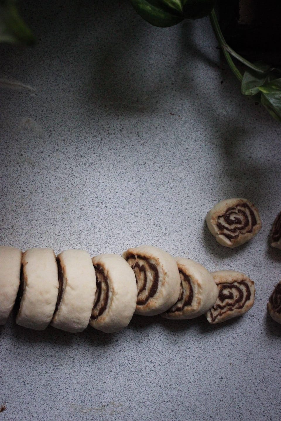CINNAMON ROLLS 