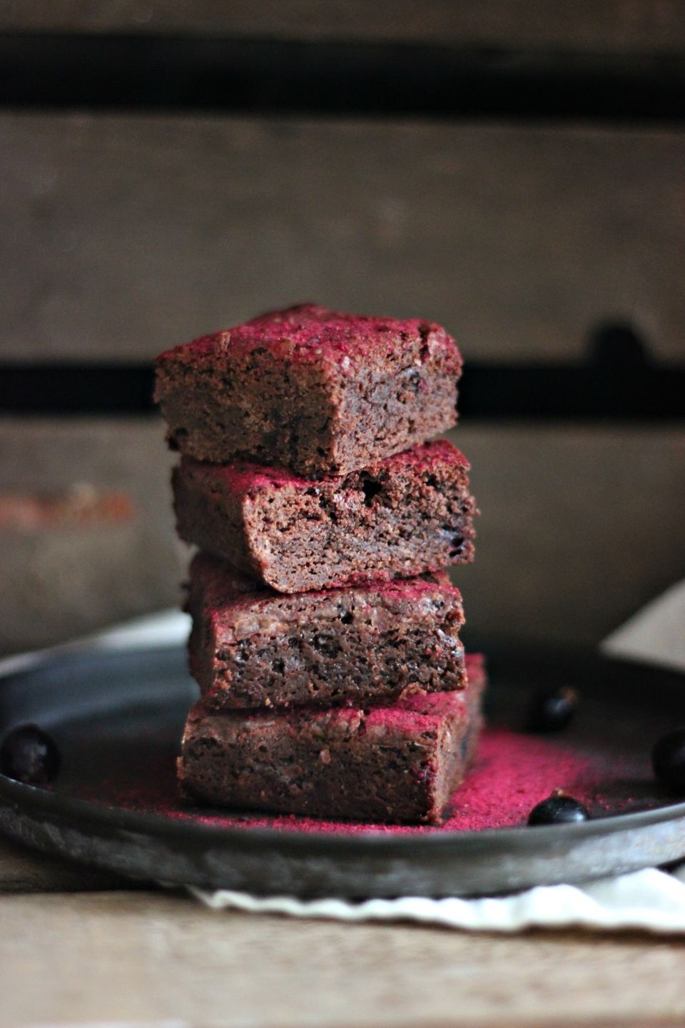 BLACK CURRANT BROWNIE