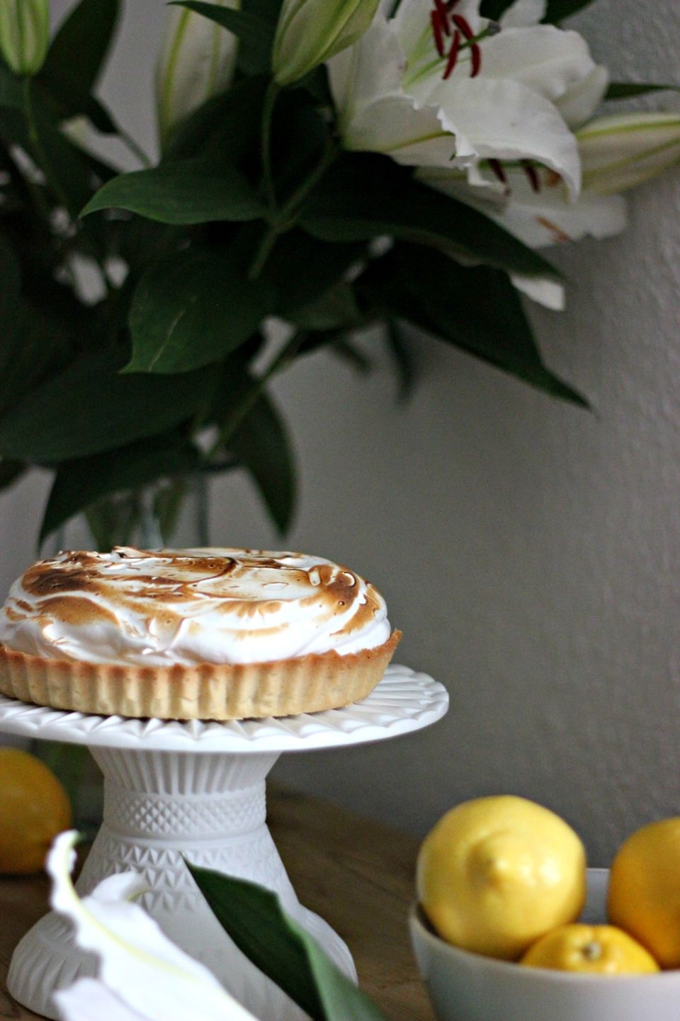 LEMON MERINGUE TART